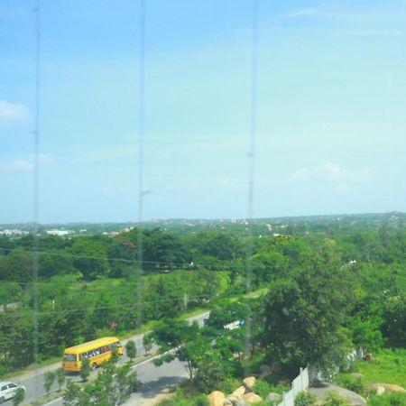 Sri Raghavendra Grand Hotel Turkapally Exterior photo